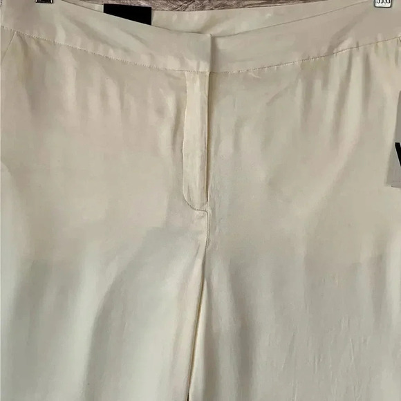 Worthington New Rayon Silky Bermuda High Rise Dress Shorts Size 12 W34 Cream - Picture 4 of 13